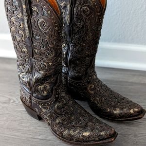 Luchese ,size 8 Medium, Genuine Leather Boot with gold accents